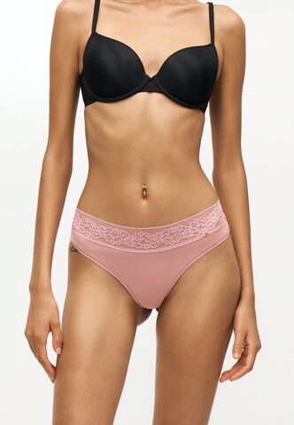 Tanga de la Tommy Hilfiger Underwear pe roz: față