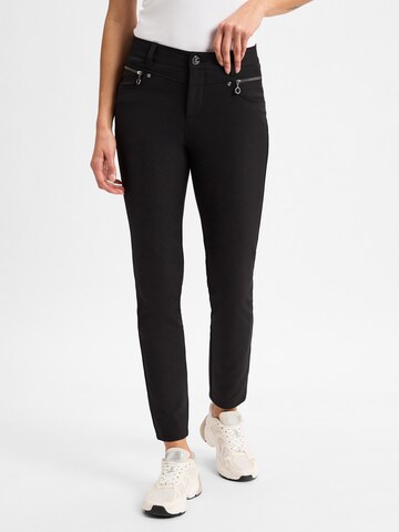 STREET ONE Slimfit Nadrág 'York' - fekete: elől