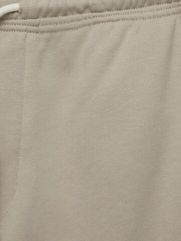 Pull&Bear Loosefit Housut värissä beige