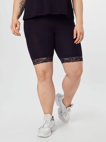 Vero Moda Curve Skinny Legginsy 'Lennon' w kolorze czarny: przód