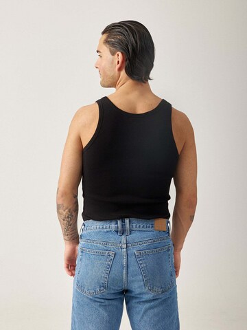 SNOCKS Undershirt in Black