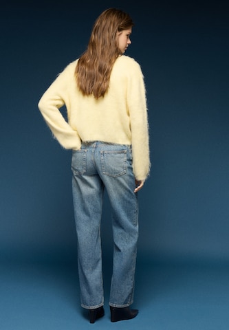 Pull&Bear Sweater in Yellow