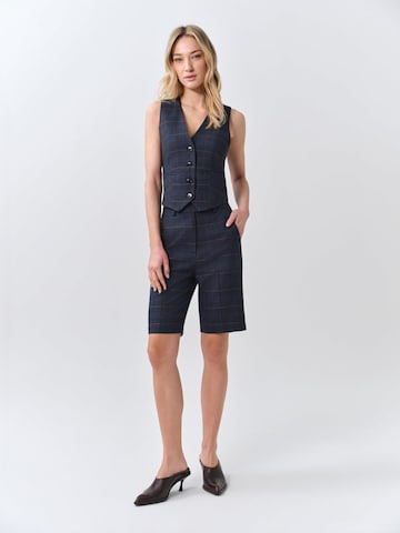 MB by Marta Buzolic Regular Trousers in Blue