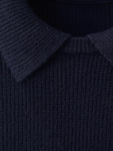 MANGO Пуловер 'RIZITO' в синьо