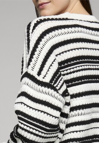 Felpa 'NMZobiya' di Noisy may in nero