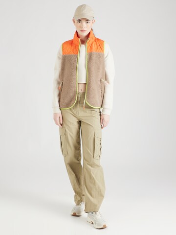 Gilet 'BERRI' di The Jogg Concept in beige