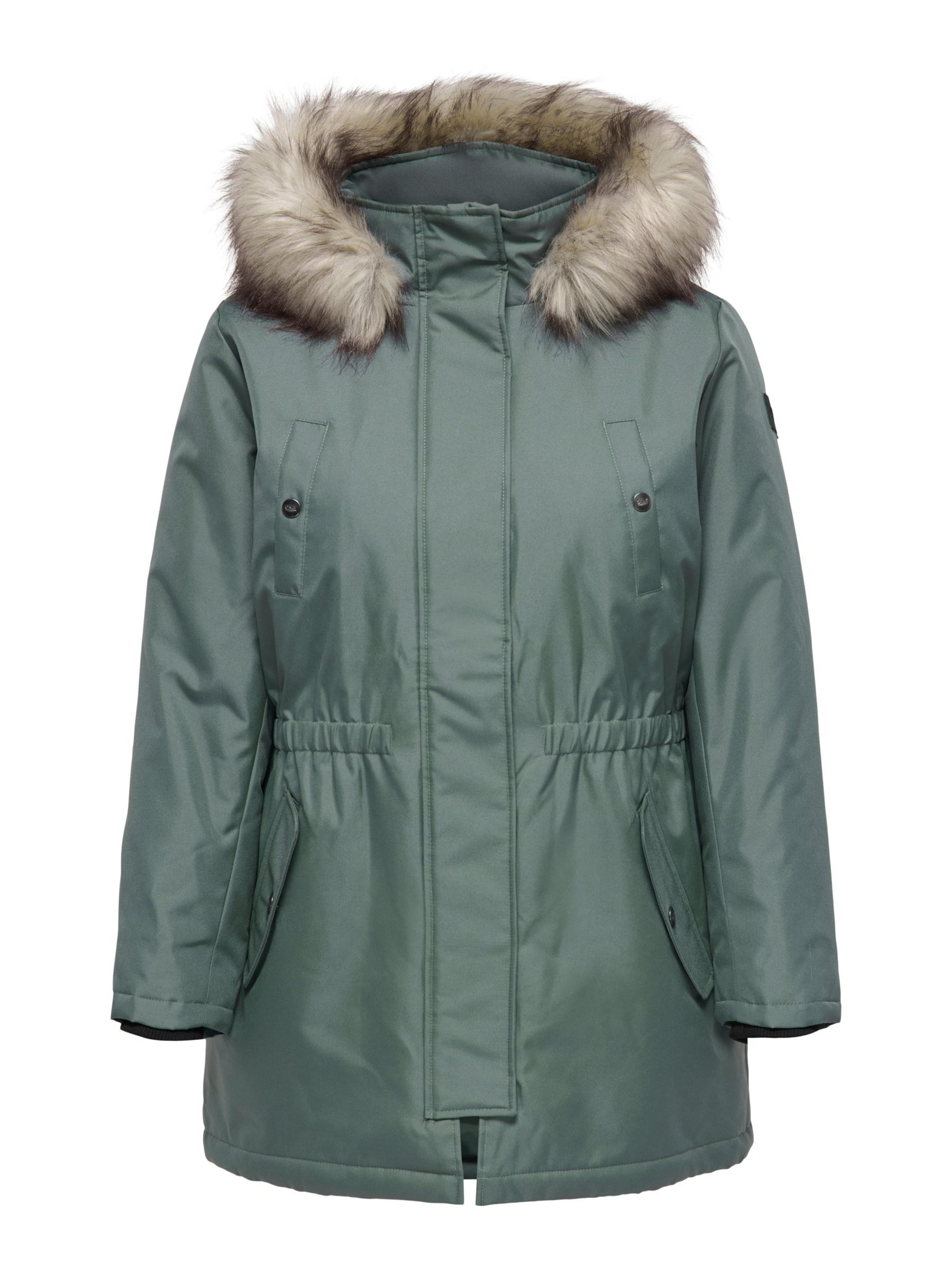 Parka invernale 'Irena' di ONLY Carmakoma in verde: frontale