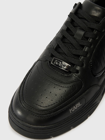 Sneaker bassa di Karl Lagerfeld in nero