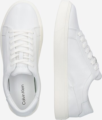 Calvin Klein - Zapatillas deportivas bajas en blanco