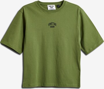 T-Shirt 'Karma' SOMETIME SOON en vert : devant