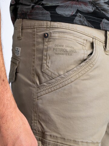 Slimfit Pantaloni cargo di Petrol Industries in beige