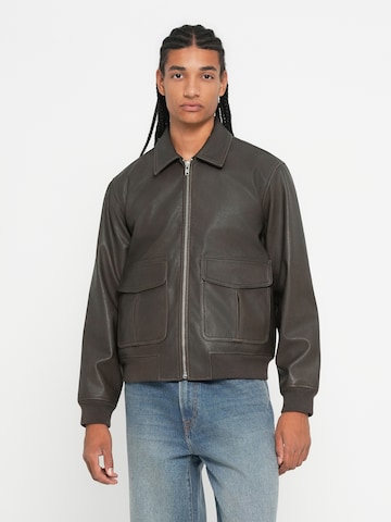 Veste mi-saison Abercrombie & Fitch en marron : devant