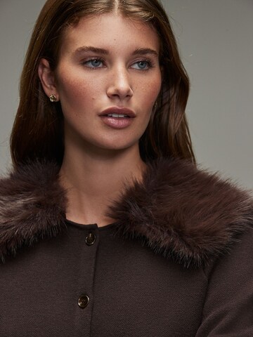 Next Strickjacke in Braun