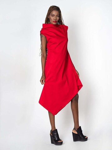 Robe de cocktail Metamorphoza en rouge