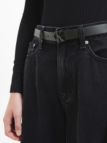Calvin Klein Jeans Pasek w kolorze czarny