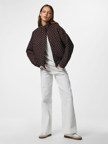 PIECES Between-season jacket 'PCFAmilla' in Brown