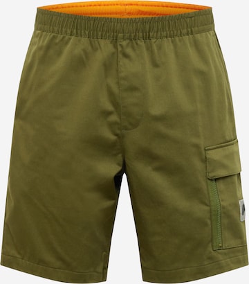 Nike Sportswear Trousers in Green: front