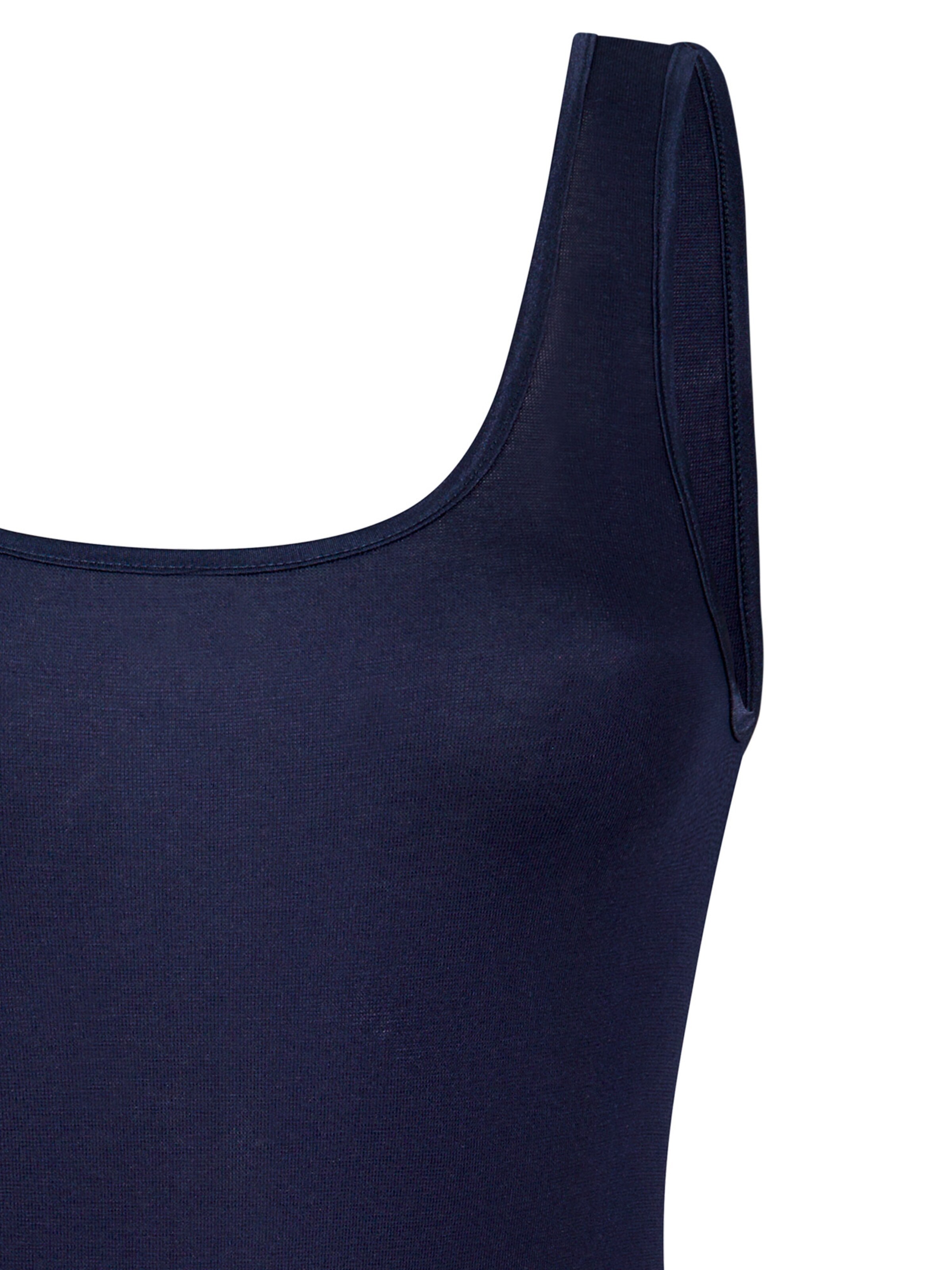 Nina von C. Undershirt 'Motion' in Beige