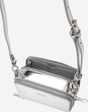 Seidenfelt Manufaktur Crossbody Bag 'Falun' in Silver