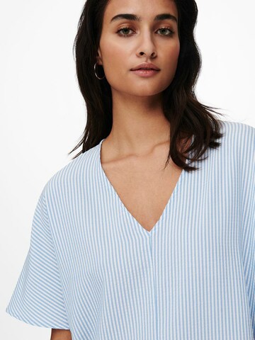 ONLY Oversized jurk 'BAILEY' in Blauw