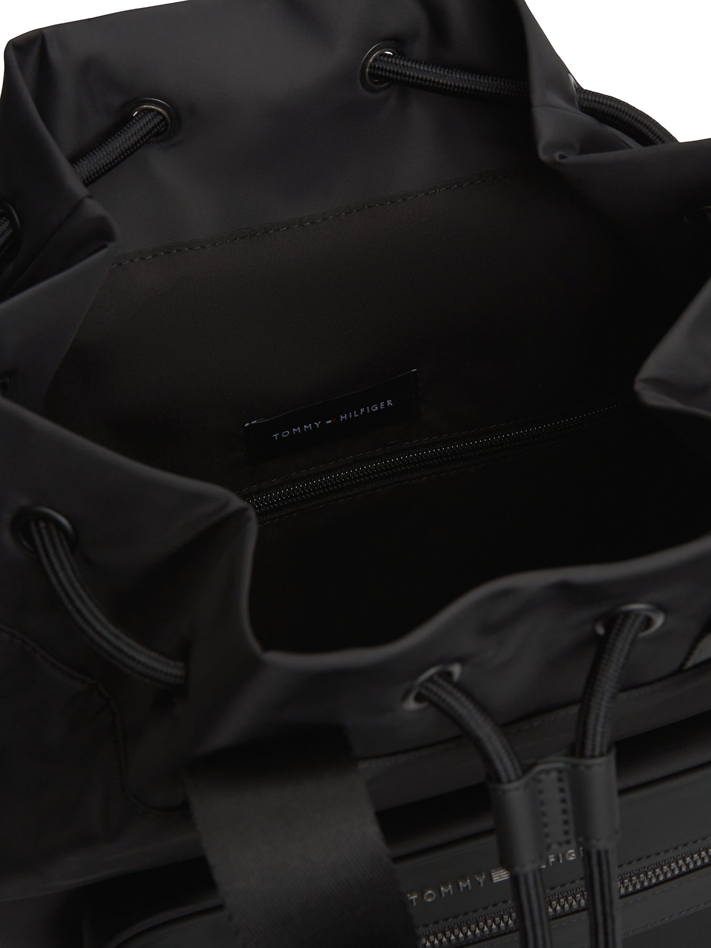TOMMY HILFIGER Backpack in Black