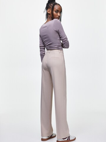 Pull&Bear Wide leg Trousers with creases in Pink