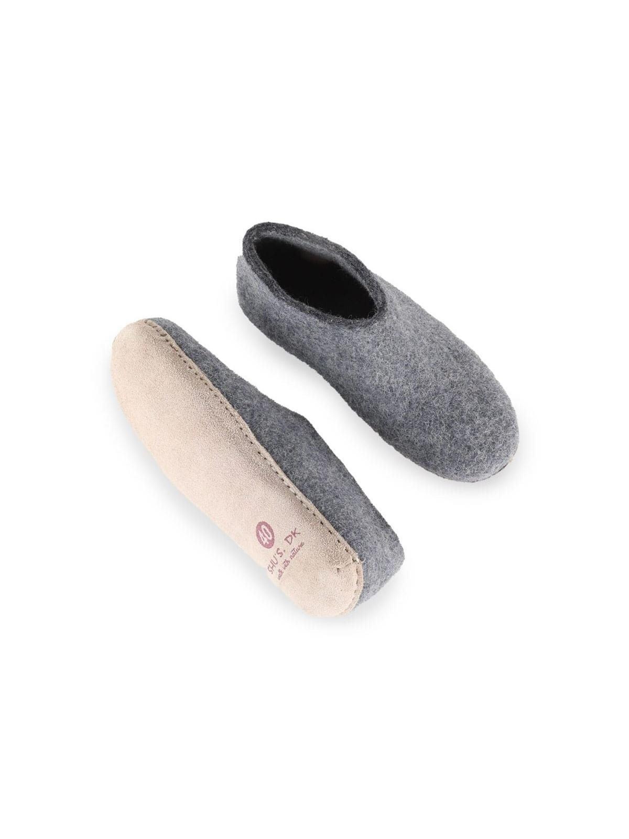 SHUS walk with nature Huisschoenen 'Uldhjemmesko (100% ren uld) - m/sål i skind - Dansk Design fra SHUS' in Grijs