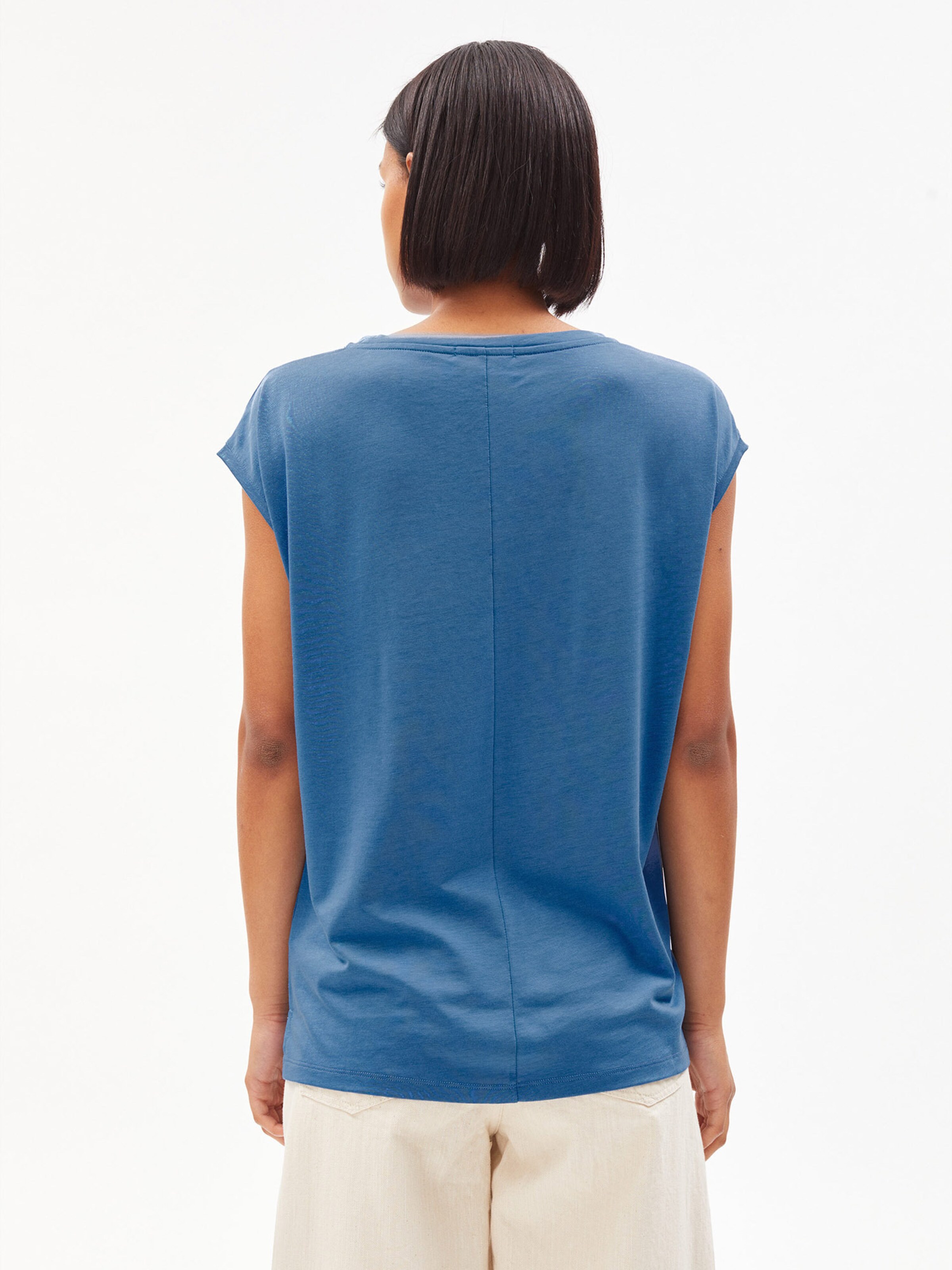 Femme T-shirt Jila ARMEDANGELS en Bleu Ciel 