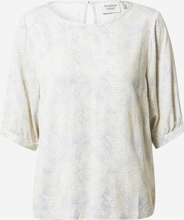 Another Label Shirt 'Palmatun' in Lila: voorkant