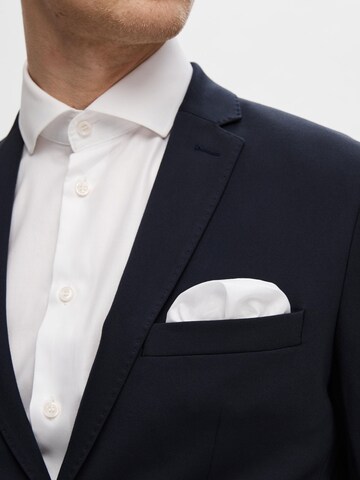SELECTED HOMME Pocket Square in White