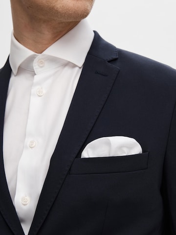 SELECTED HOMME Pocket Square in White