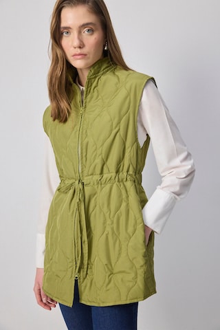 Touche Prive Bodywarmer in Groen: voorkant