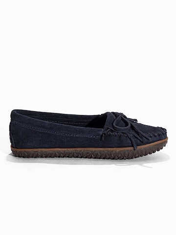 Mocassino 'Thunderbird Animikii' di Minnetonka in blu