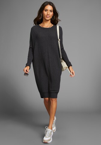 LAURA SCOTT Pullover in Grau
