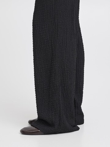 b.young Wide leg Trousers ' BYUMMI ' in Black