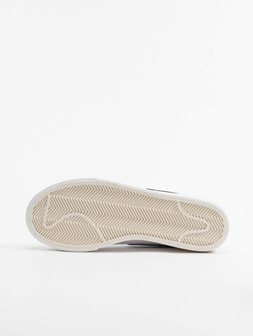 Sneaker bassa 'Blazer' di Nike Sportswear in bianco