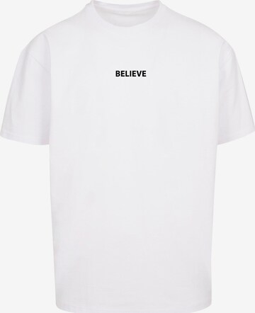 Merchcode Shirt ' Believe Front' in Wit: voorkant