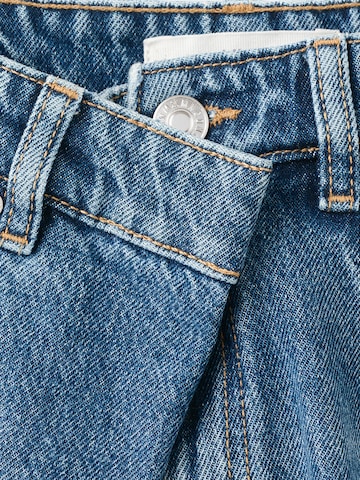 MANGO Luźne Jeansy 'GIADA' w kolorze niebieski