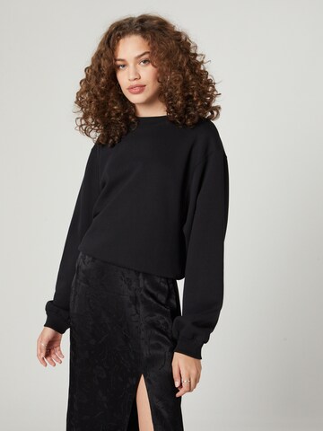 A LOT LESS Sweatshirt 'Haven' in Black