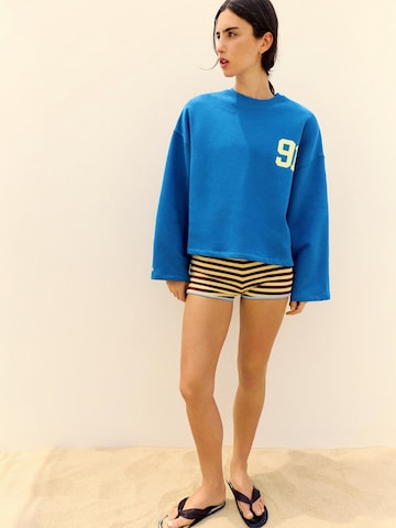 Sweat-shirt 'PACIFIC 91' Pull&Bear en bleu