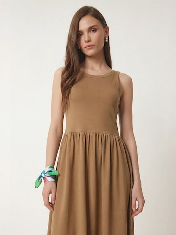 Robe Happiness İstanbul en marron