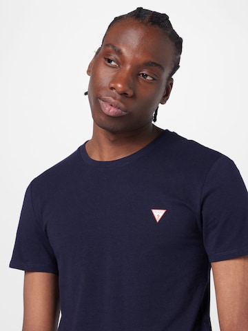 T-Shirt GUESS en bleu