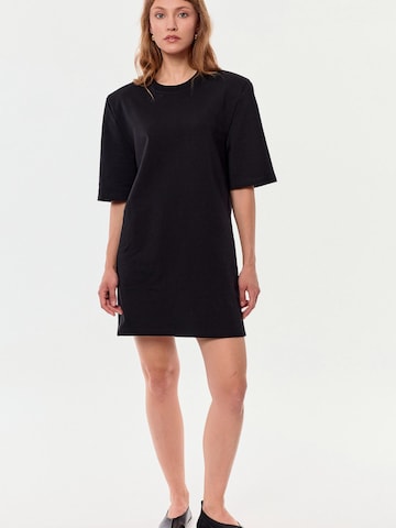 mandragora - Vestido 'Raya' en negro