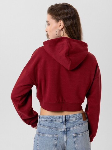Felpa di Jacey Quinn in rosso