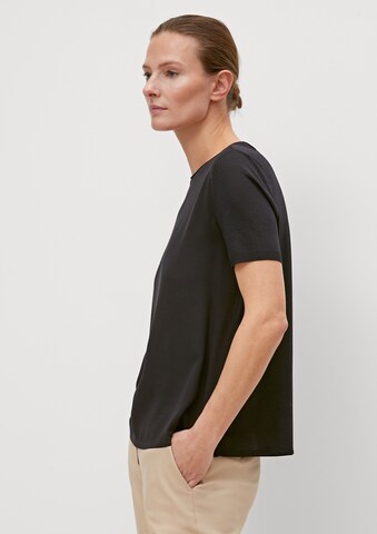 COMMA T-shirt i svart: framsida