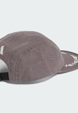 Casquette de sport 'Mercedes - AMG Petronas Formula 1' ADIDAS PERFORMANCE en gris