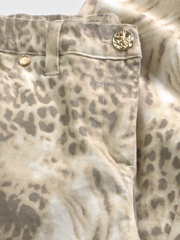 Slimfit Pantaloni di bonprix in beige