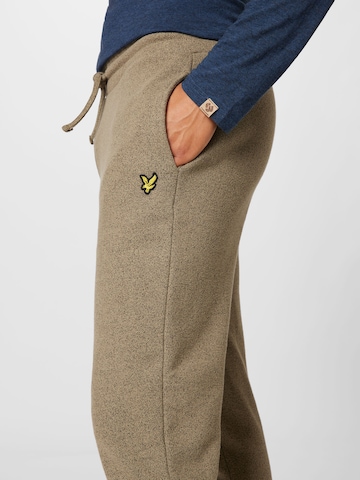 Lyle & Scott Tapered Broek in Groen