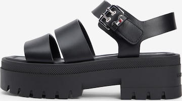 Sandalo di Tommy Jeans in nero: frontale