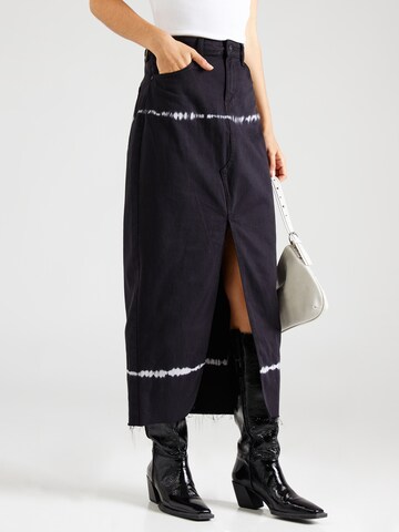 Noisy may Skirt 'NMKATH' in Black: front